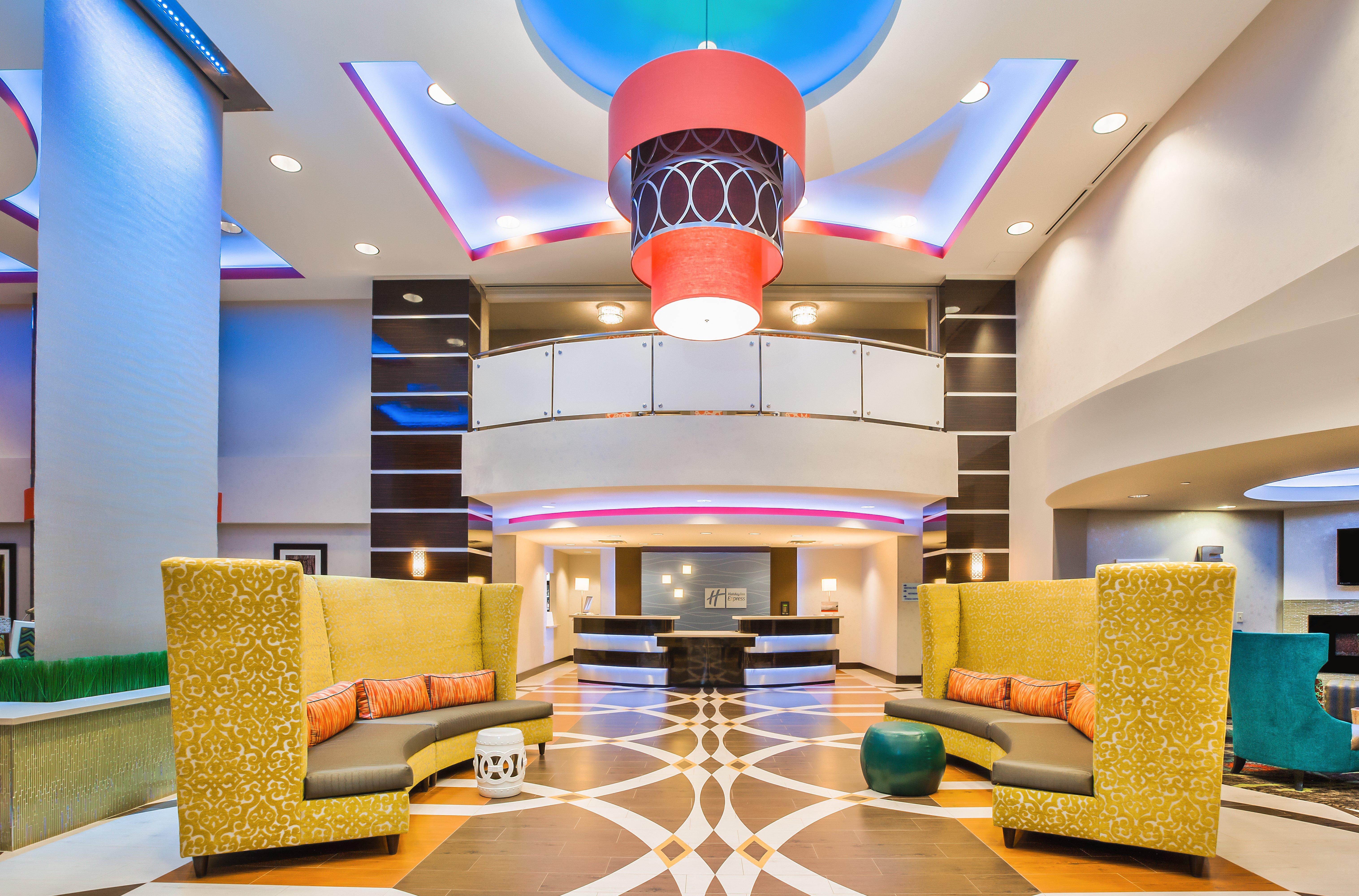 Holiday Inn Express & Suites Eureka By Ihg Εξωτερικό φωτογραφία